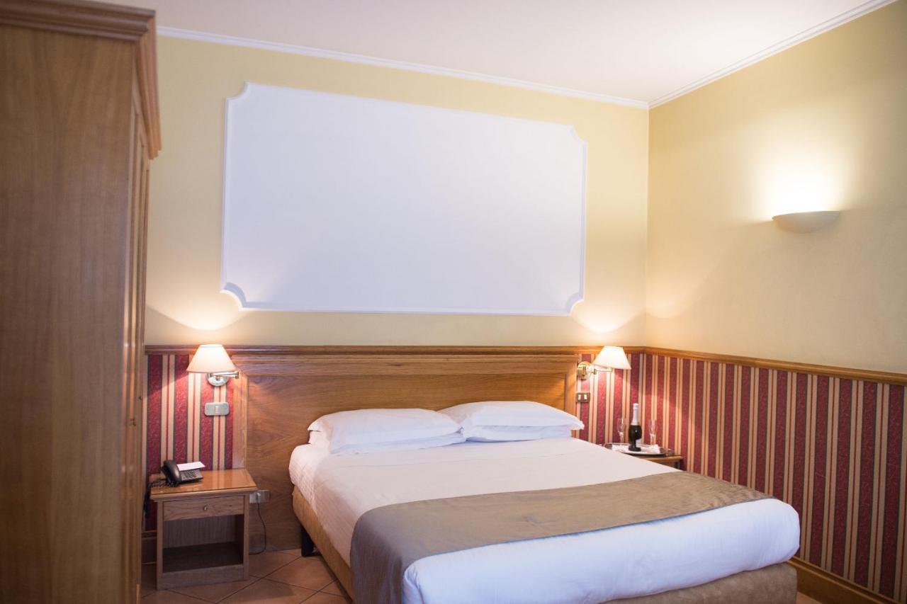 Hotel Leopardi Neapol Exteriér fotografie